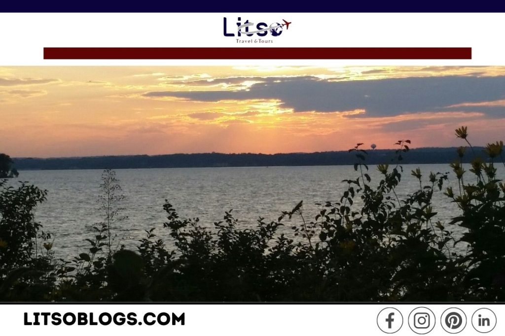 sunset-picnic-at-wisconsin-point